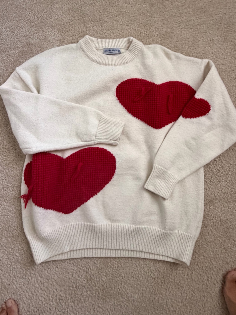 Aelfric Eden Oversized Red Heart Knit Sweater Cream XS Unisex